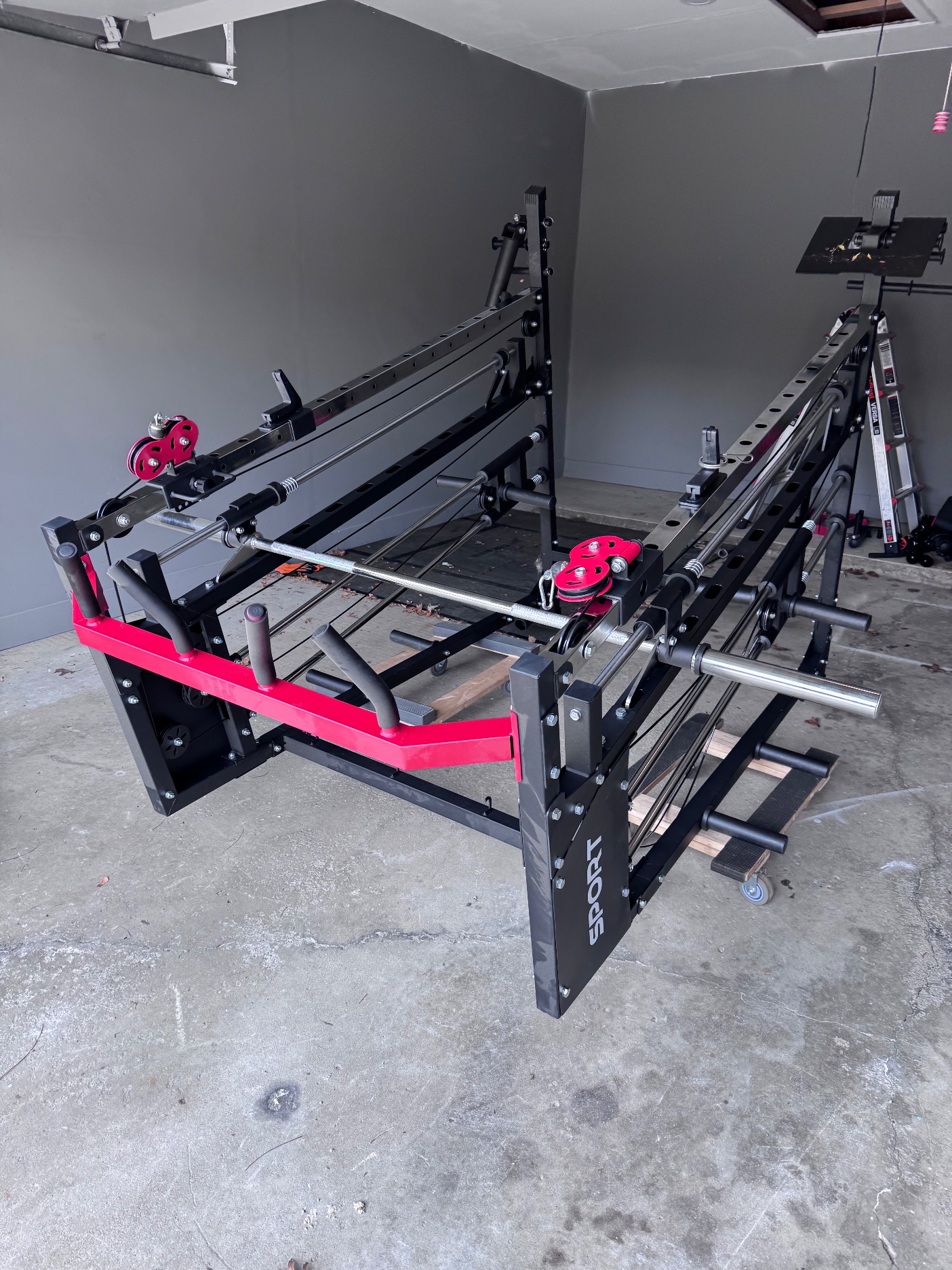 Spearmint Moving Large Gym Equipment
